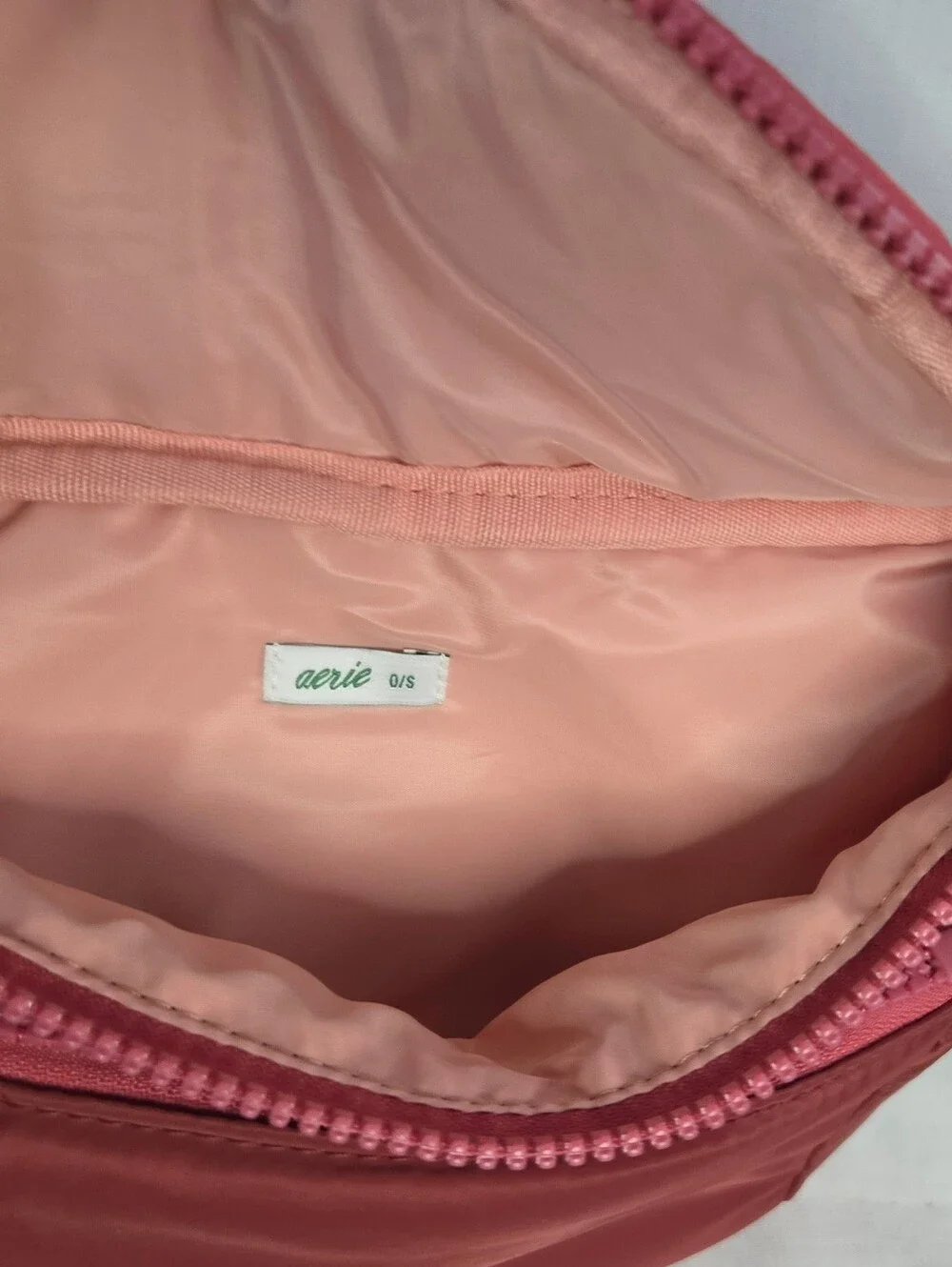 AERIE Fanny Pack In A Dusty Rose Colorway With Two Zippered Compartments GUC